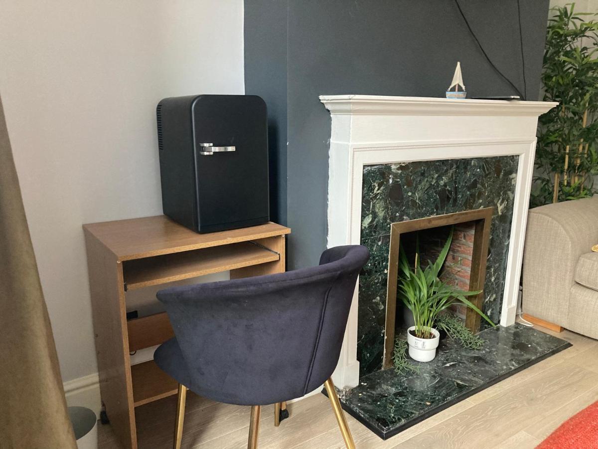 Cozy Private Room Londres Extérieur photo